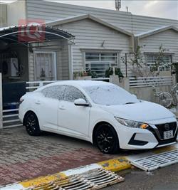 نیسان سێنترا